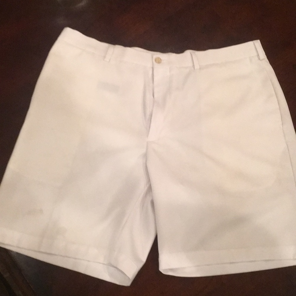 Pro Tour White Golf Shorts